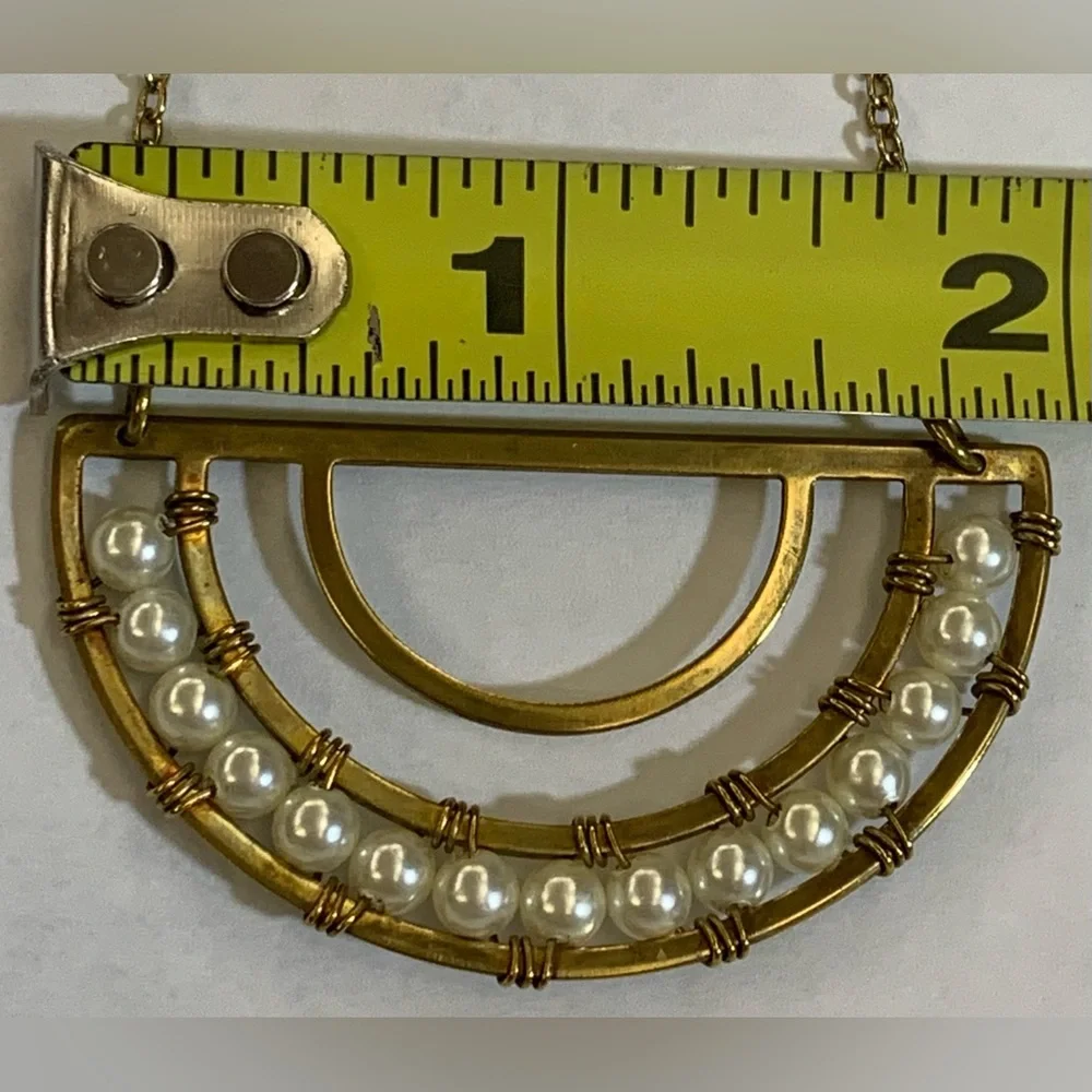 Vintage Art Deco Necklace, 12k gold with Half Moon Pendant fresh water pearls